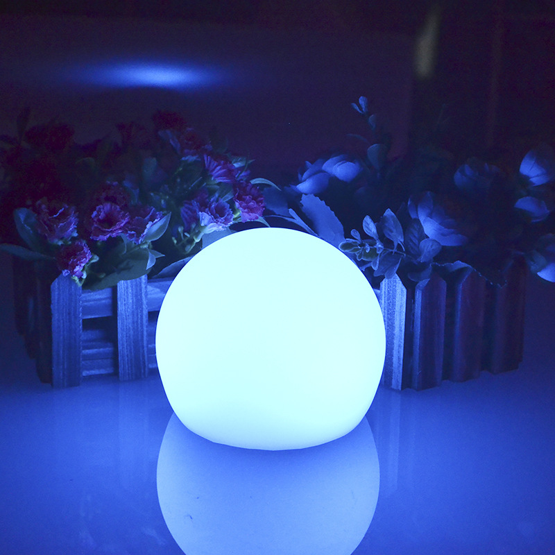 Spherical Garden Light