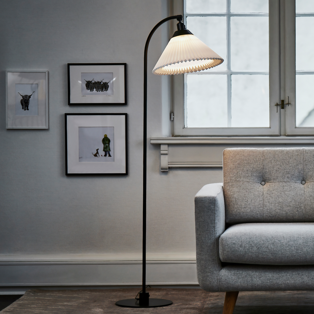 LE KLINT MODEL 368 Gulvlampe (udstillingsmodel)