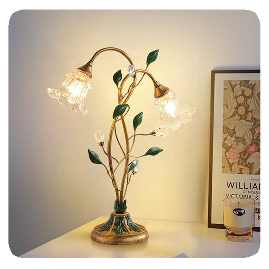 Ny fransk blomsterbordlampe